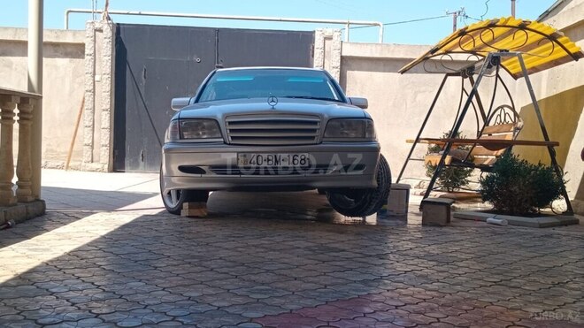Mercedes E 200 1994, 464,531 km - 2.0 l - Xaçmaz