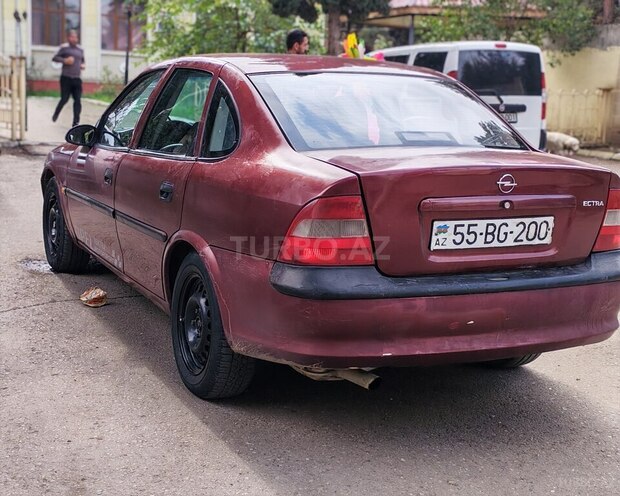 Opel Vectra 1997, 566,560 km - 1.6 l - Tovuz