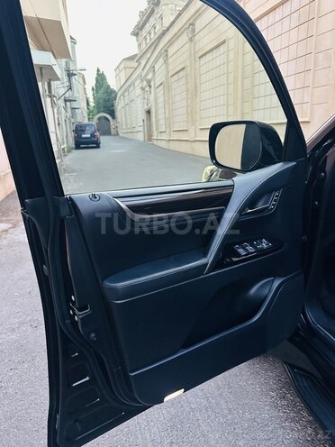 Lexus LX 570 2016, 200,000 km - 5.7 l - Bakı