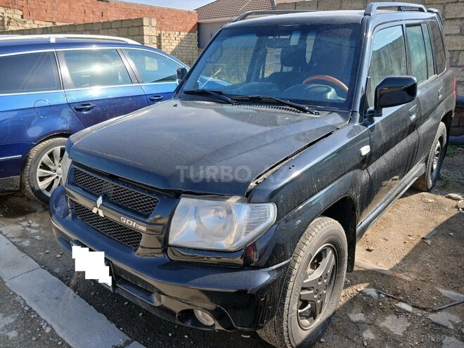 Mitsubishi Pajero io 2001, 213,000 km - 2.0 l - Bakı