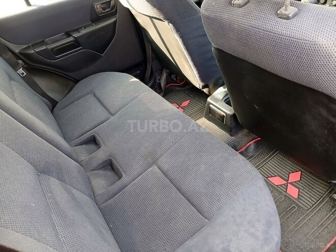 Mitsubishi Pajero io 2001, 213,000 km - 2.0 l - Bakı
