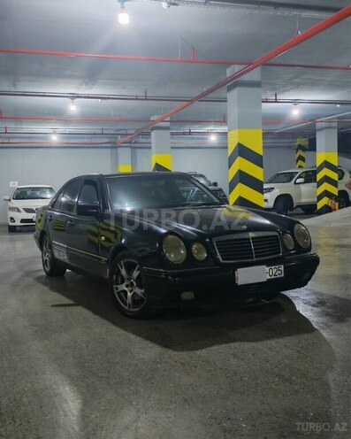 Mercedes E 240 1999, 380,000 km - 2.4 l - Bakı