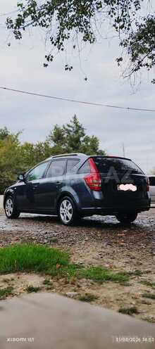 Kia  2008, 240,000 km - 1.6 l - Saatlı