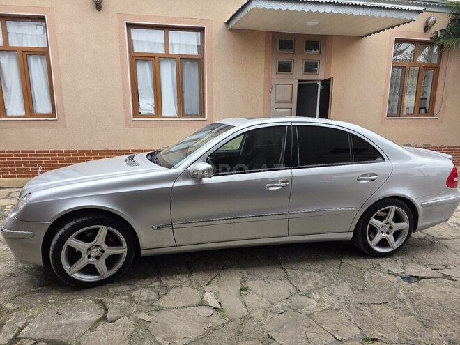 Mercedes E 240 2002, 125,000 km - 2.6 l - Tovuz