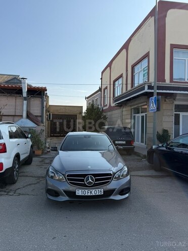 Mercedes E 220 2015, 225,000 km - 2.1 л - Bakı