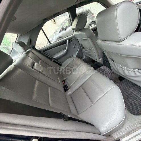 Mercedes C 200 1999, 410,000 km - 2.0 л - Bakı