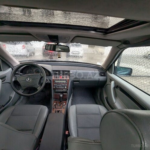 Mercedes C 200 1999, 410,000 km - 2.0 л - Bakı