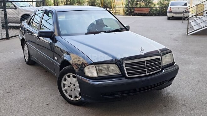 Mercedes C 200 1999, 410,000 km - 2.0 л - Bakı