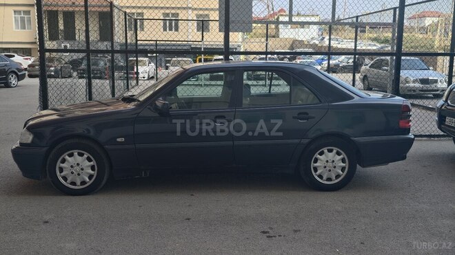 Mercedes C 200 1999, 410,000 km - 2.0 л - Bakı