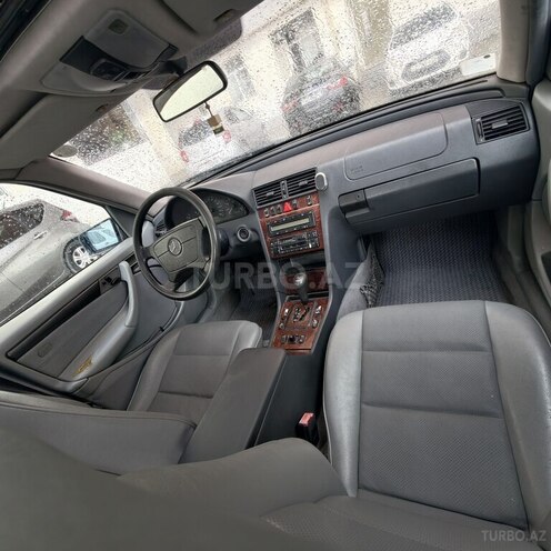 Mercedes C 200 1999, 410,000 km - 2.0 л - Bakı