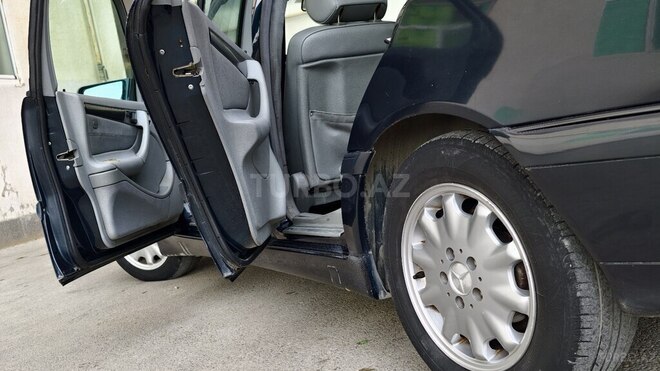 Mercedes C 200 1999, 410,000 km - 2.0 л - Bakı