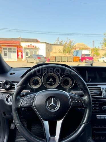 Mercedes E 220 2015, 225,000 km - 2.1 л - Bakı