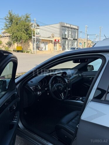 Mercedes E 220 2015, 225,000 km - 2.1 л - Bakı