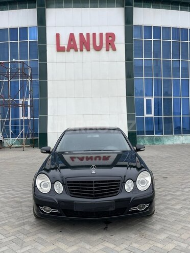 Mercedes E 270 2004, 391,000 km - 2.7 l - Masallı