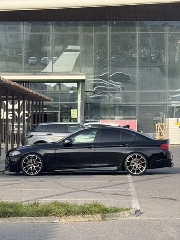 BMW 528 2015, 141,000 km - 2.0 л - Bakı