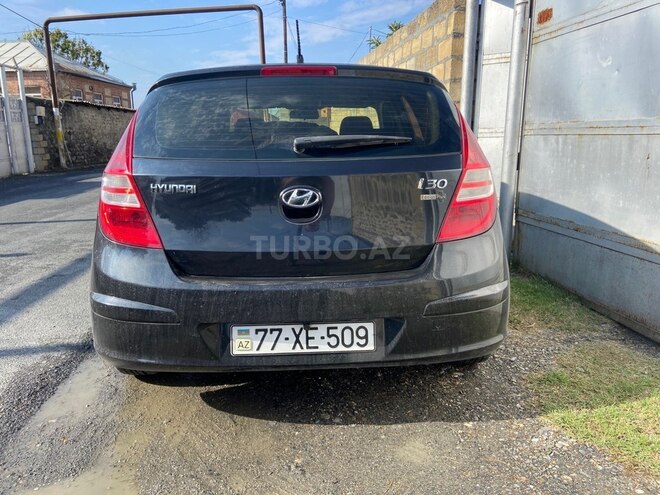Hyundai i30 2009, 285,000 km - 1.4 l - Balakən