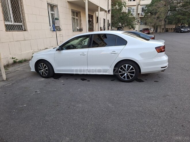 Volkswagen Jetta 2017, 198,500 km - 1.4 l - Bakı