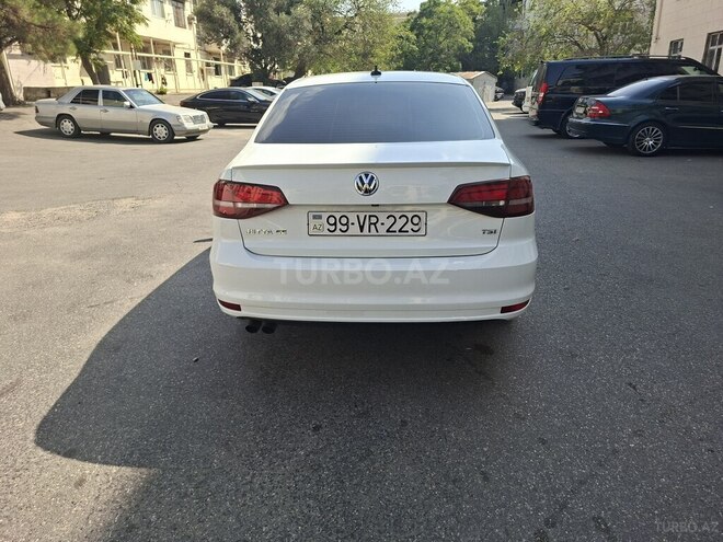 Volkswagen Jetta 2017, 198,500 km - 1.4 l - Bakı