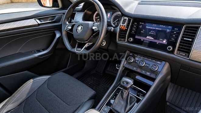 Skoda Kodiaq 2022, 79,000 km - 1.4 л - Bakı