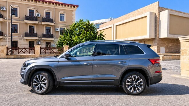 Skoda Kodiaq 2022, 79,000 km - 1.4 л - Bakı