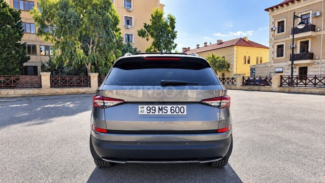 Skoda Kodiaq 2022, 79,000 km - 1.4 л - Bakı