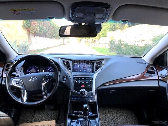 Hyundai Grandeur 2016, 220,425 km - 2.2 л - Bakı