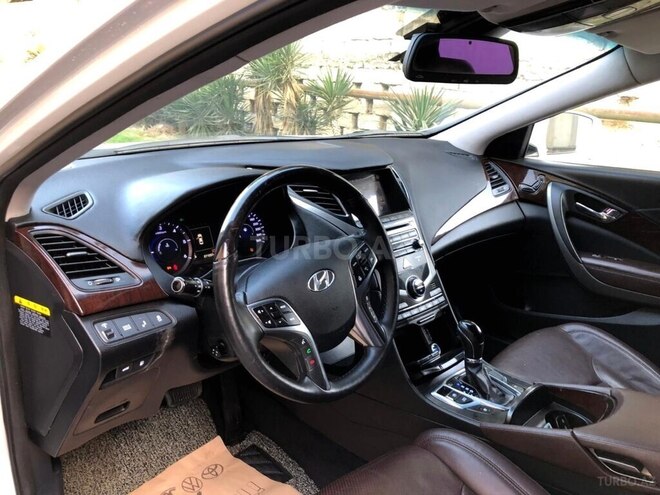 Hyundai Grandeur 2016, 220,425 km - 2.2 л - Bakı