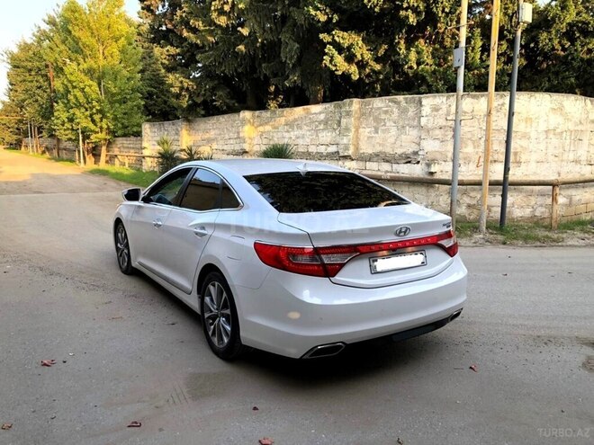 Hyundai Grandeur 2016, 220,425 km - 2.2 л - Bakı