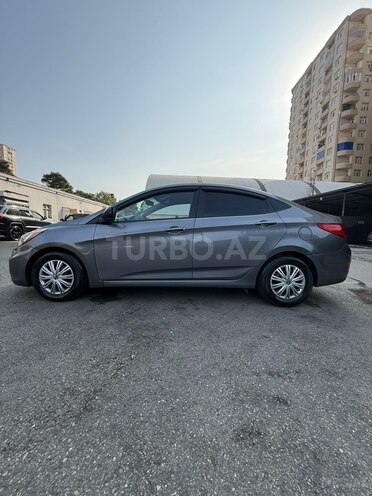 Hyundai Accent 2015, 223,699 km - 1.6 l - Bakı