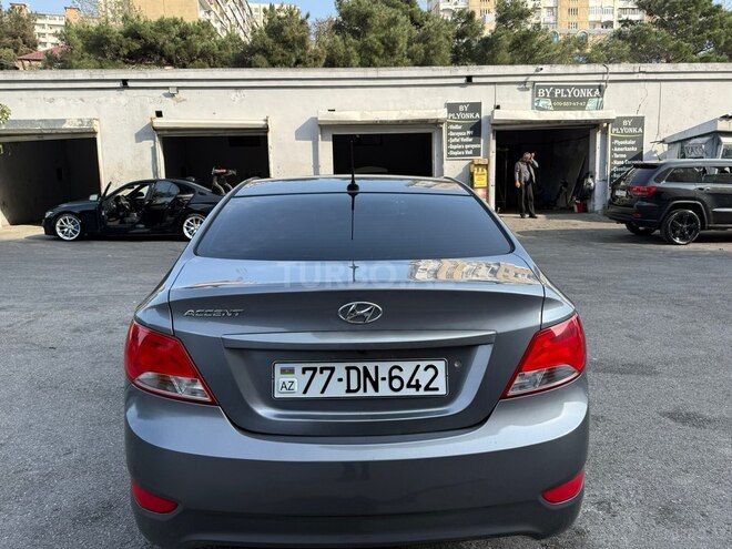 Hyundai Accent 2015, 223,699 km - 1.6 l - Bakı
