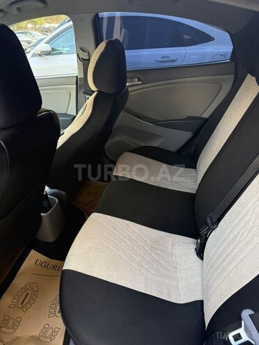 Hyundai Accent 2015, 223,699 km - 1.6 l - Bakı