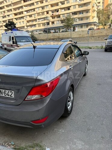 Hyundai Accent 2015, 223,699 km - 1.6 l - Bakı
