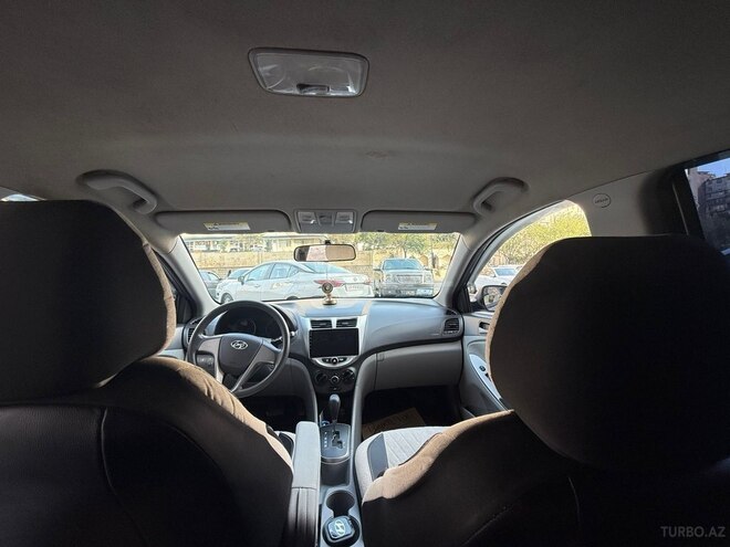 Hyundai Accent 2015, 223,699 km - 1.6 l - Bakı