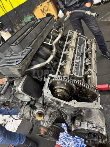 Land Rover Range Rover 2004, 332,122 km - 4.4 л - Bakı