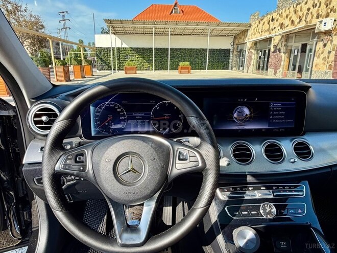 Mercedes E 220 d 2017, 249,000 km - 2.0 л - Bakı