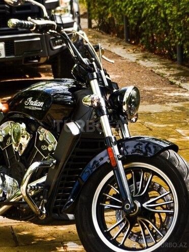 Indian Motorcycle  2017, 33,000 km - 1.2 l - Bakı