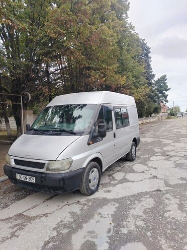 Ford Transit 2001, 340,000 km - 2.0 l - Quba