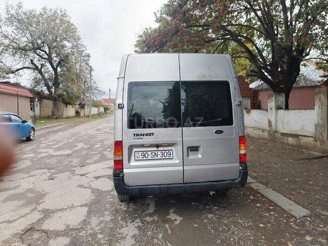 Ford Transit 2001, 340,000 km - 2.0 l - Quba