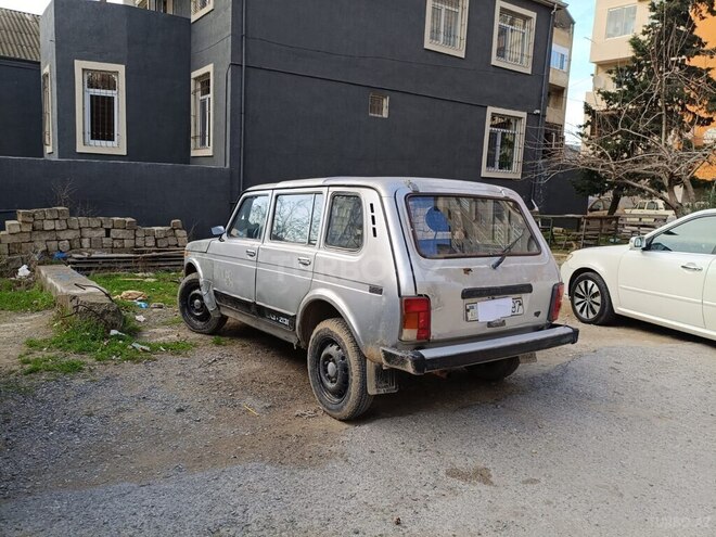LADA (VAZ) Niva 2002, 200,000 km - 1.7 л - Bakı