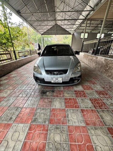 Kia Rio 2006, 286,000 km - 1.5 l - Qazax