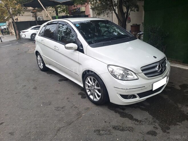Mercedes B 170 2007, 124,000 km - 1.7 л - Bakı