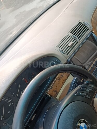 BMW 523 1998, 350,000 km - 2.5 l - Bakı