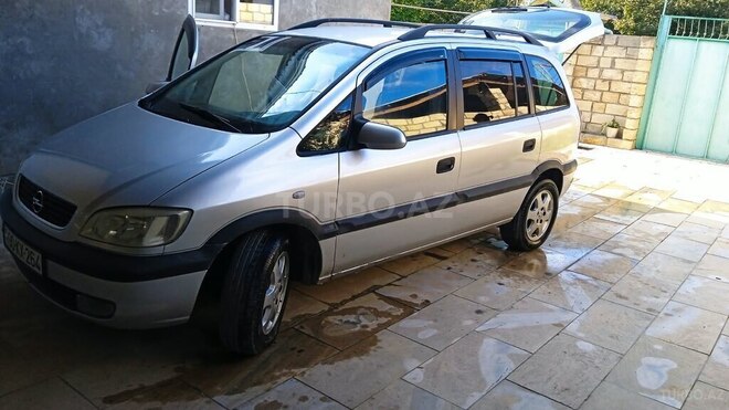 Opel Zafira 1999, 283,976 km - 1.8 l - Qusar