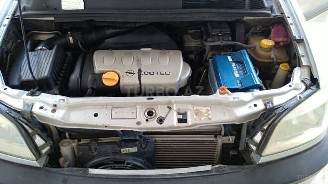 Opel Zafira 1999, 283,976 km - 1.8 l - Qusar
