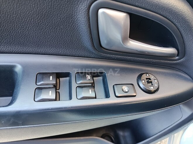 Kia Rio 2016, 260,000 km - 1.1 л - Bakı