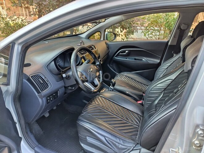 Kia Rio 2016, 260,000 km - 1.1 л - Bakı