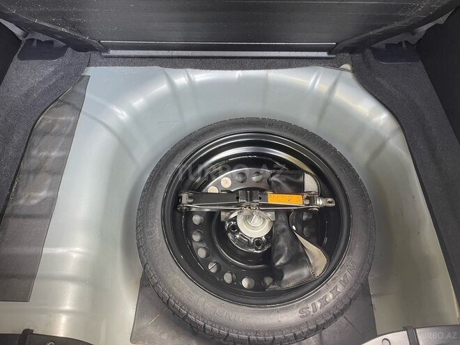 Nissan Tiida 2012, 106,546 km - 1.5 л - Sumqayıt