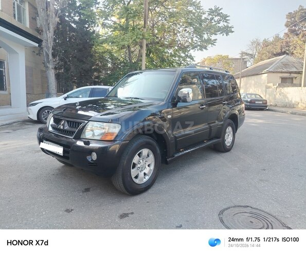 Mitsubishi Pajero 2005, 204,500 km - 3.0 л - Bakı