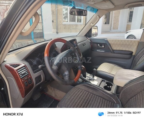 Mitsubishi Pajero 2005, 204,500 km - 3.0 л - Bakı