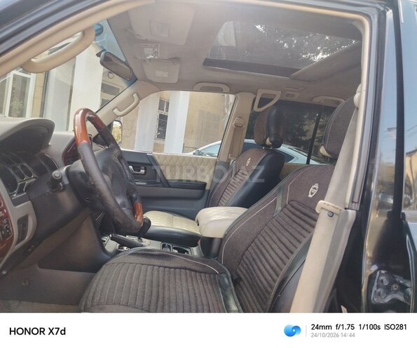 Mitsubishi Pajero 2005, 204,500 km - 3.0 л - Bakı